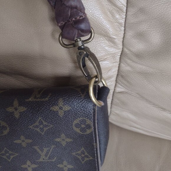 💯% Authentic Louis Vuitton Canvas Vintage Boho bag - Picture 7 of 11